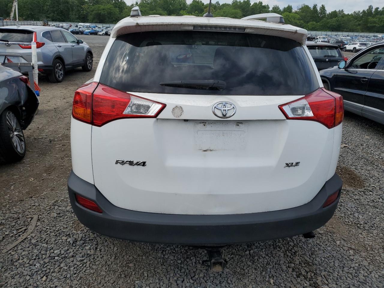 2015 Toyota Rav4 Xle VIN: 2T3WFREV8FW172895 Lot: 63535464