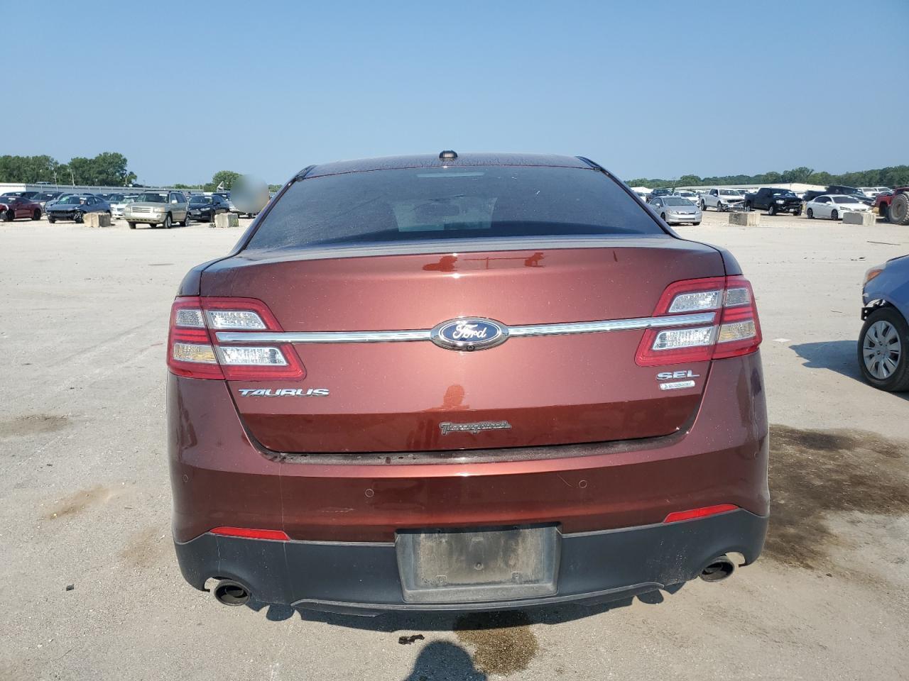 1FAHP2E96FG161735 2015 Ford Taurus Sel