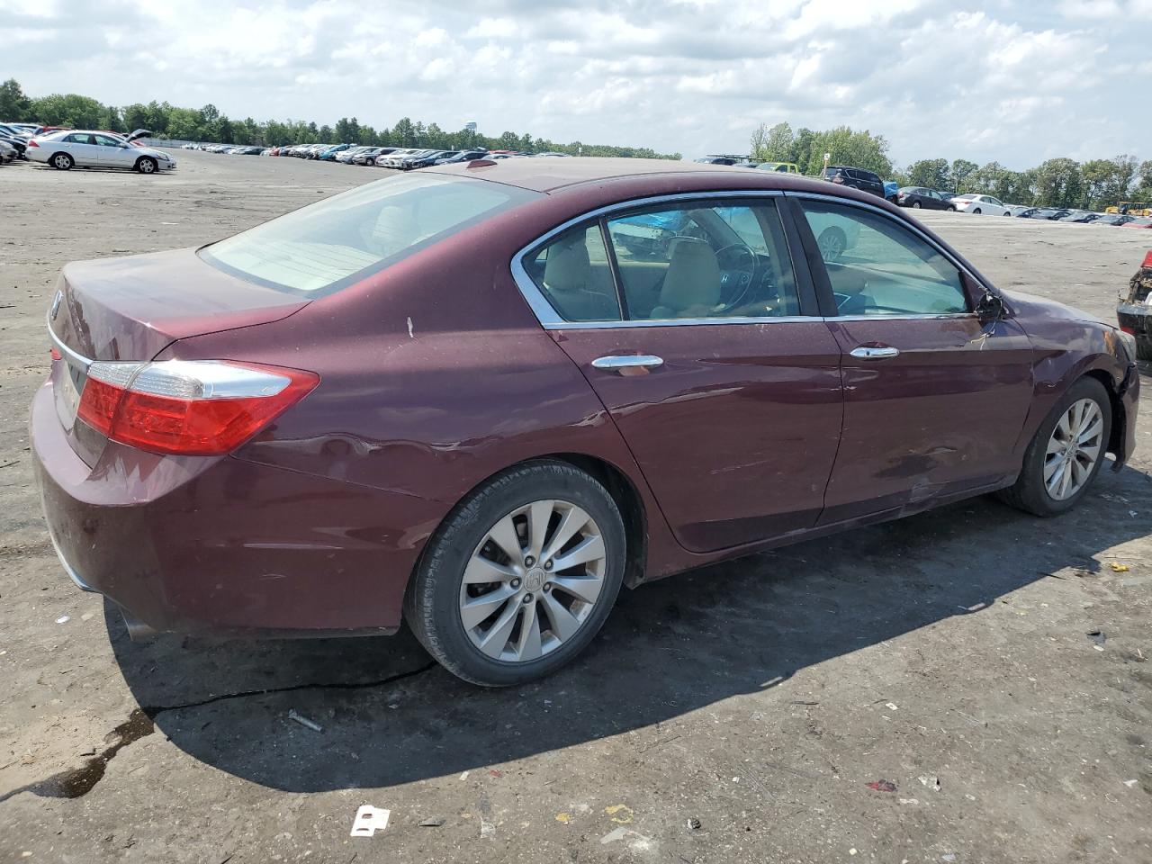 VIN 1HGCR2F82EA133163 2014 HONDA ACCORD no.3