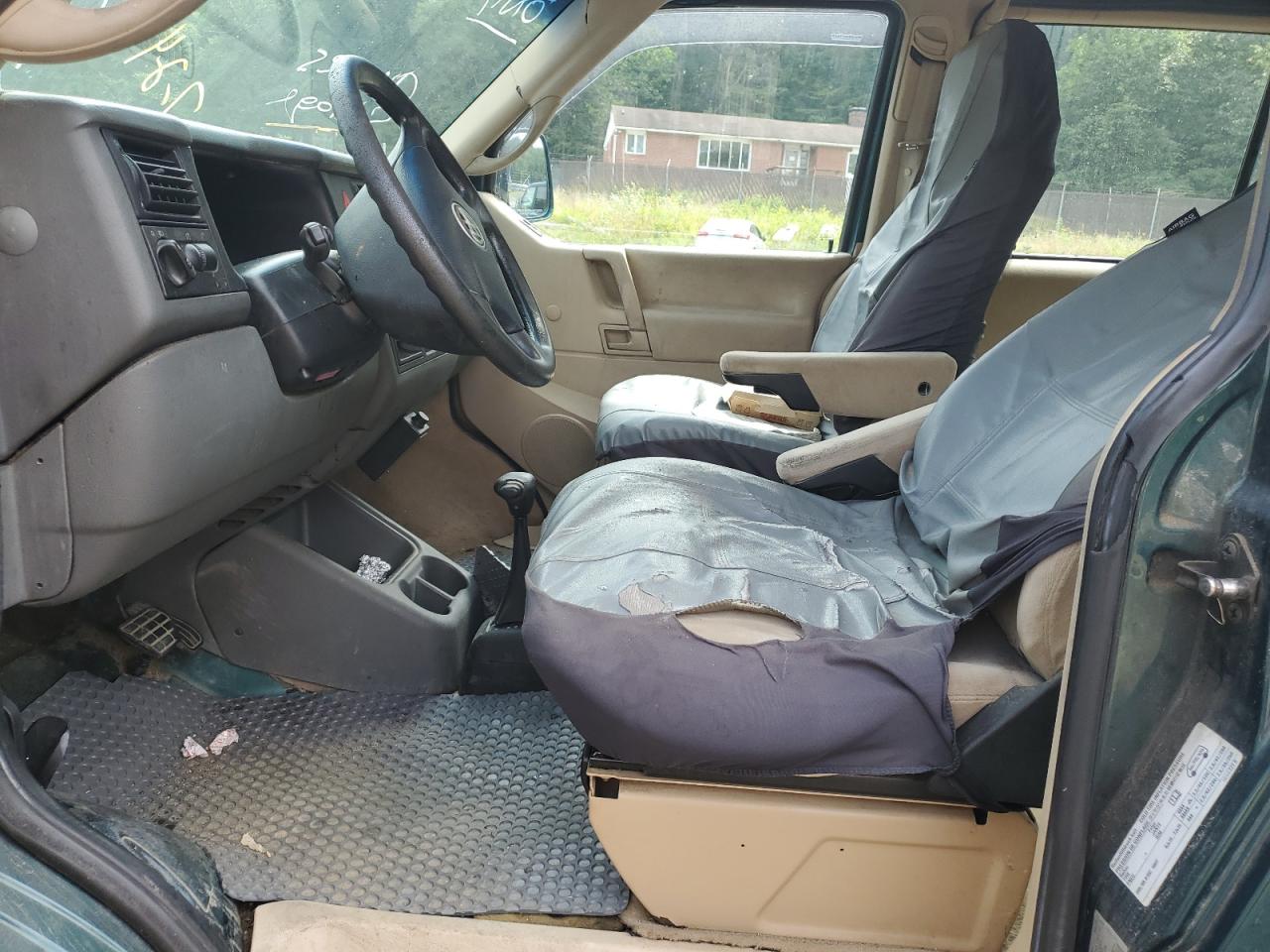 1999 Volkswagen Eurovan Gls VIN: WV2KH2701XH121863 Lot: 64811754