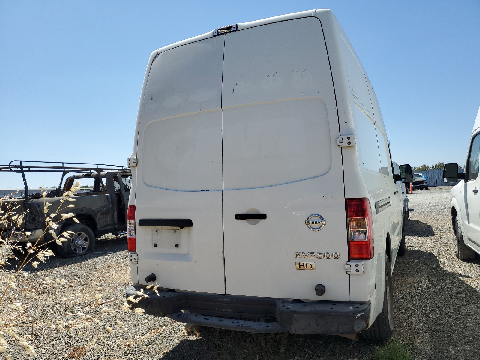 1N6AF0LX1CN103721 2012 Nissan Nv 2500