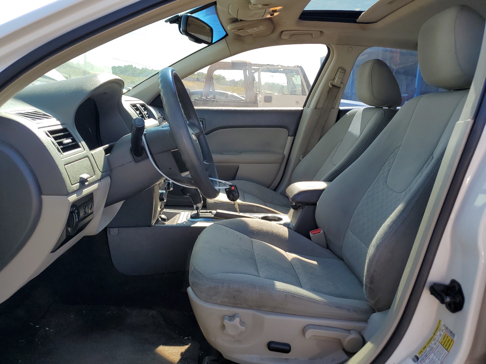 3FAHP0HG1AR266702 2010 Ford Fusion Se