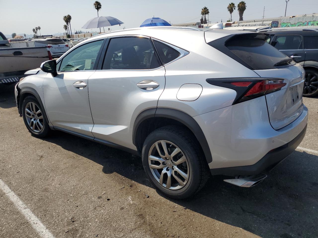 JTJYARBZ5F2001333 2015 LEXUS NX - Image 2