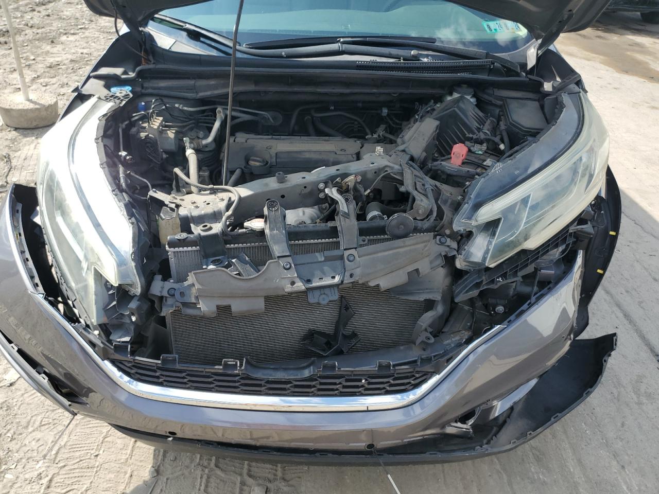 2015 Honda Cr-V Lx VIN: 2HKRM4H36FH696473 Lot: 64633074