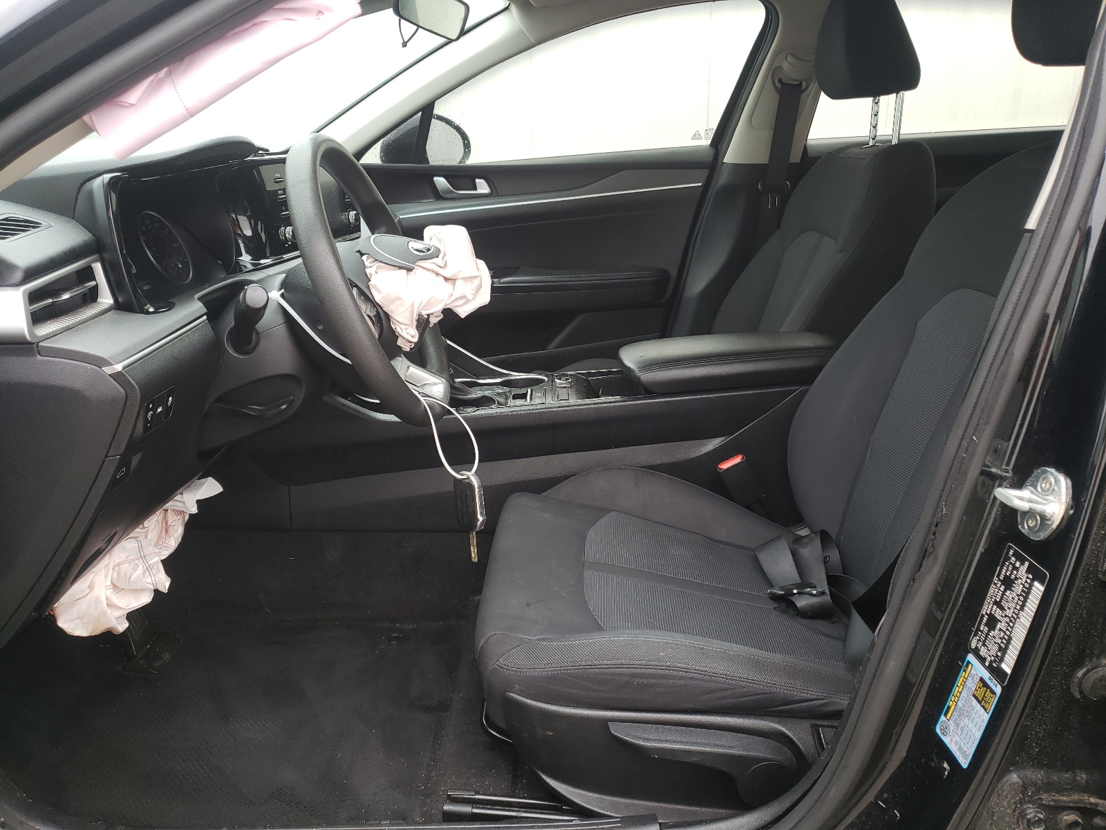 5XXG24J20MG011049 2021 Kia K5 Lx