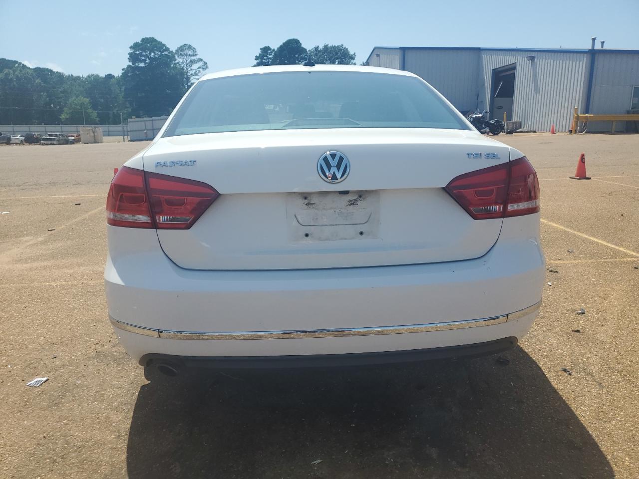 1VWCT7A38FC074857 2015 Volkswagen Passat Sel