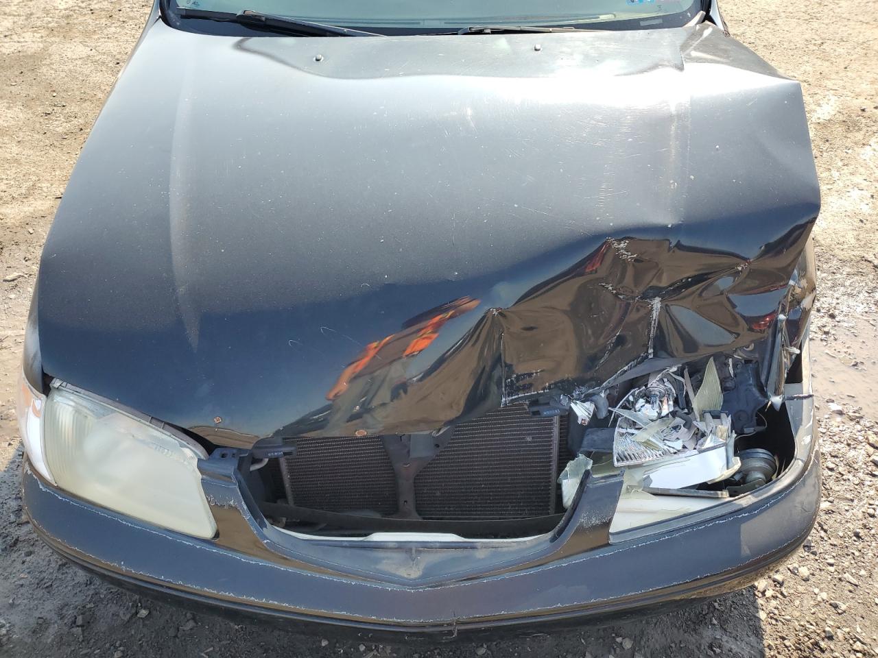 2002 Mazda 626 Es VIN: 1YVGF22D725263644 Lot: 63395554