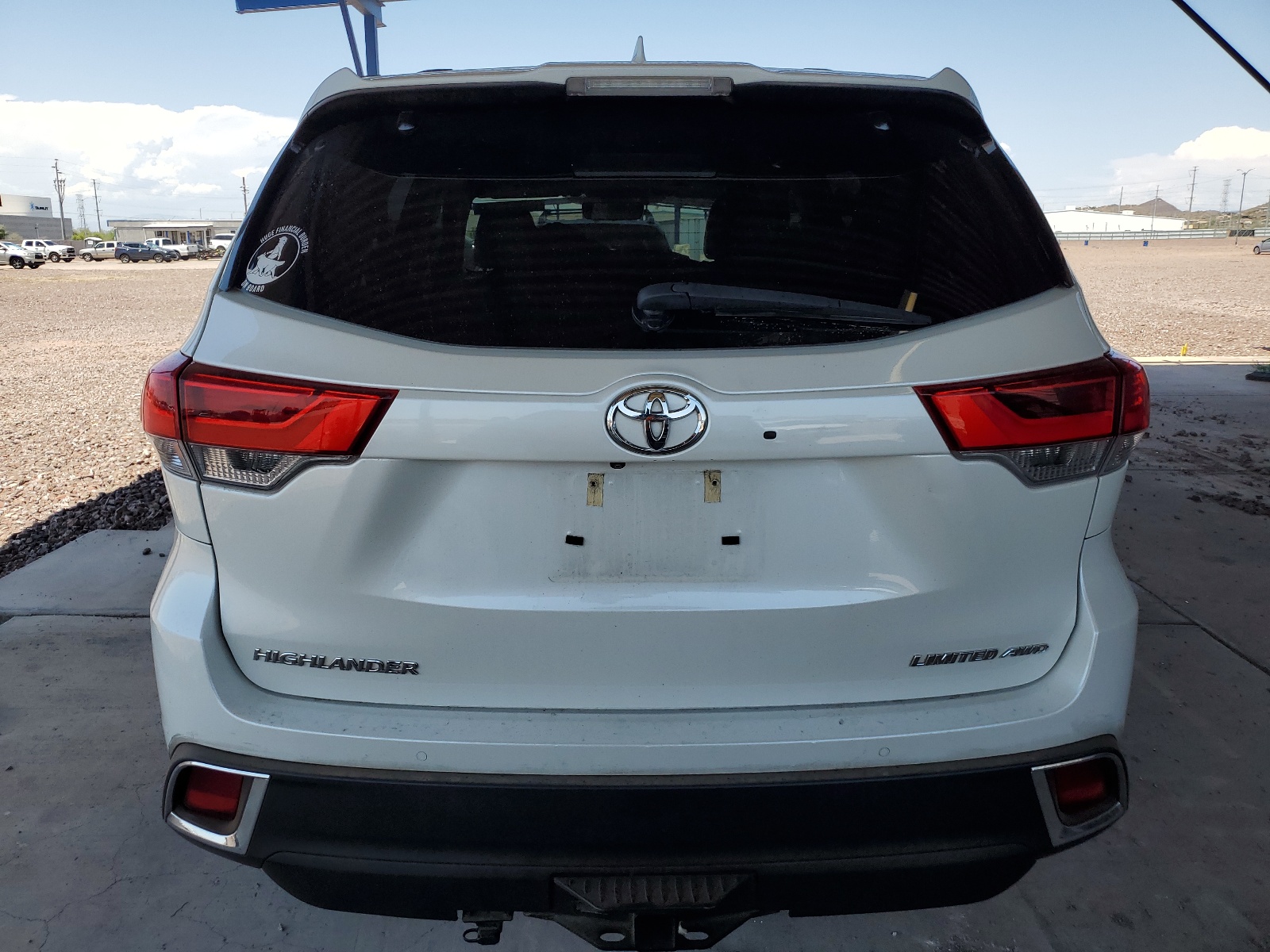 5TDDZRFH0HS423632 2017 Toyota Highlander Limited