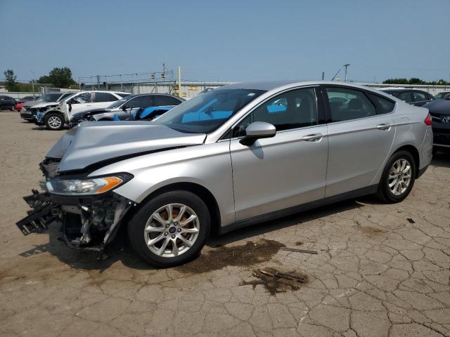 Sedans FORD FUSION 2016 Srebrny