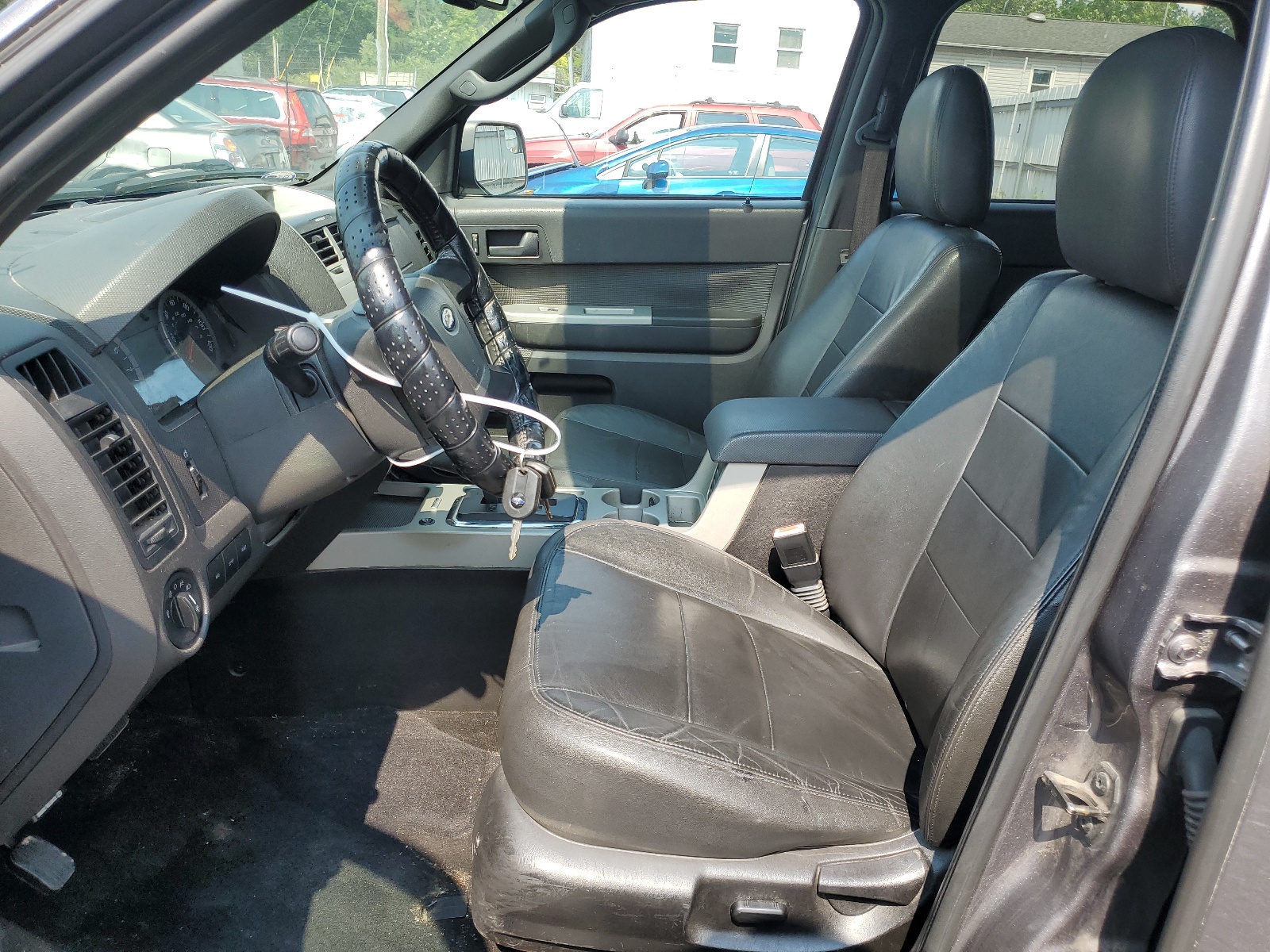 1FMCU9DG7AKB52758 2010 Ford Escape Xlt