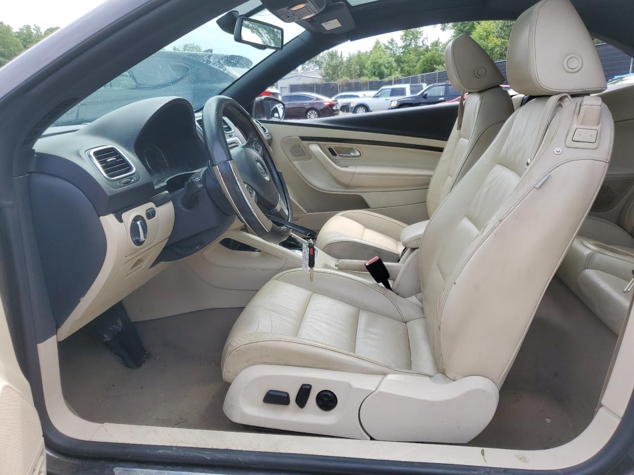 2014 Volkswagen Eos Lux VIN: WVWFW8AH0EV005995 Lot: 64643624