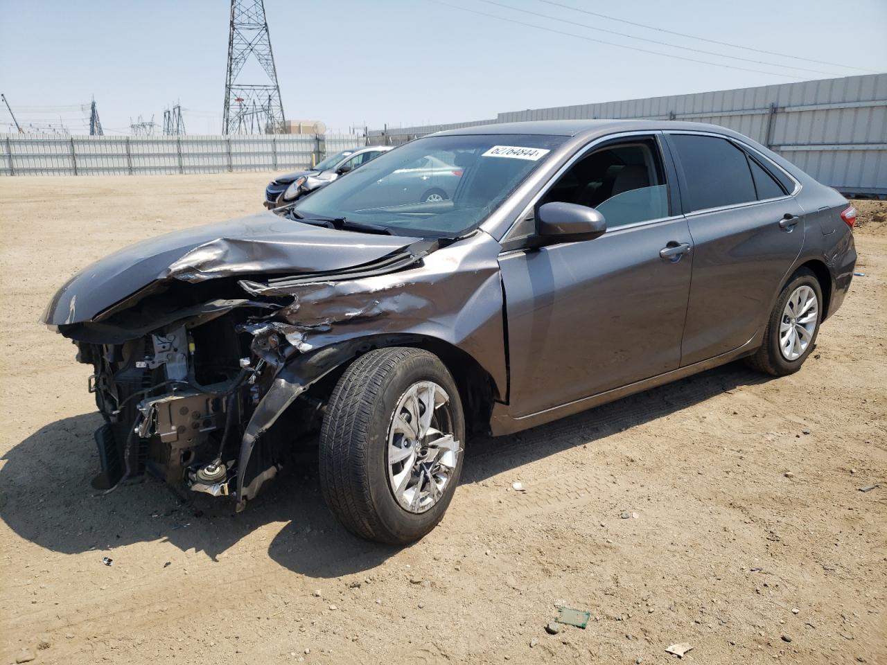 4T1BF1FK0HU792995 2017 TOYOTA CAMRY - Image 1