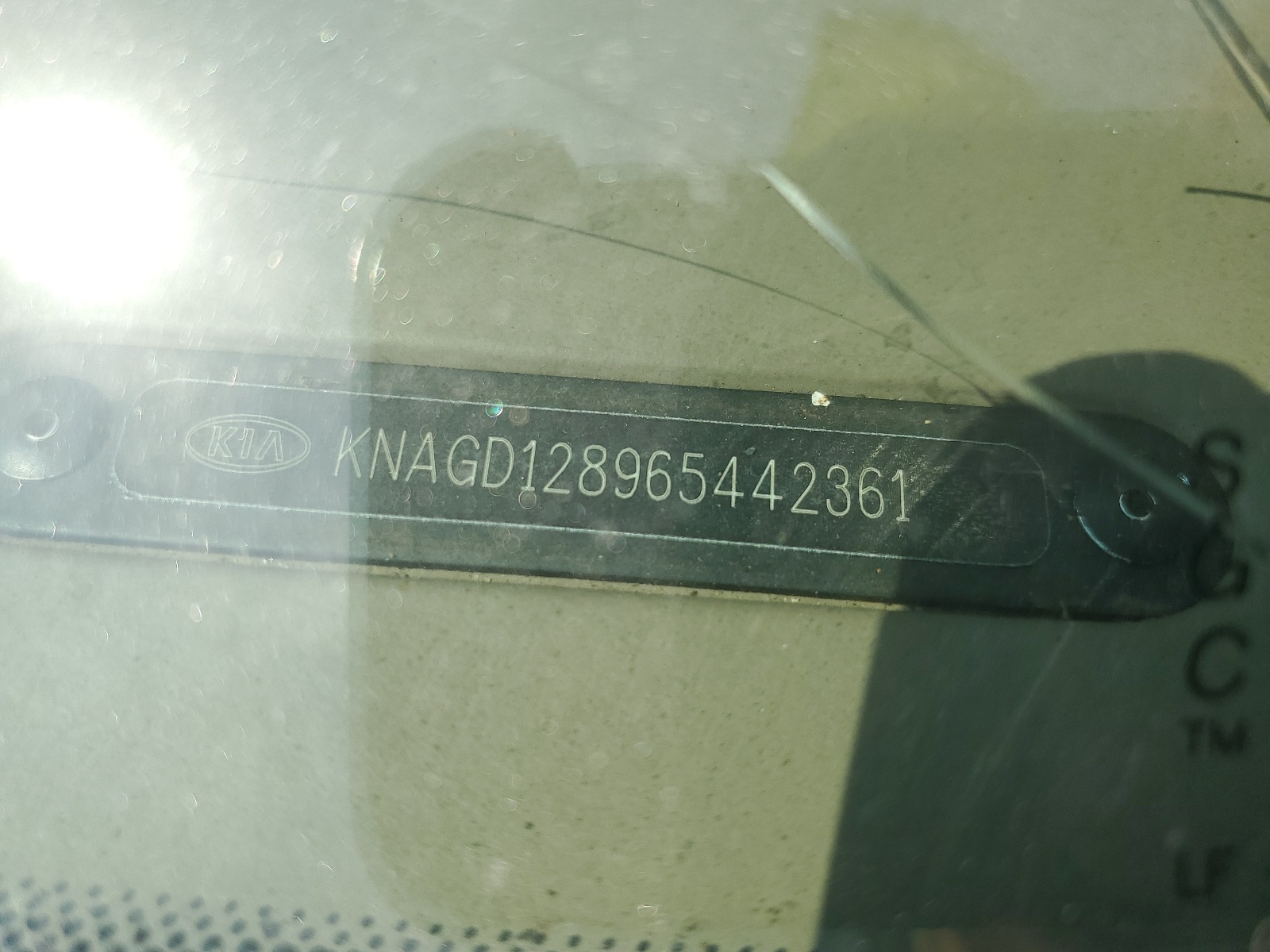 KNAGD128965442361 2006 Kia Optima Lx