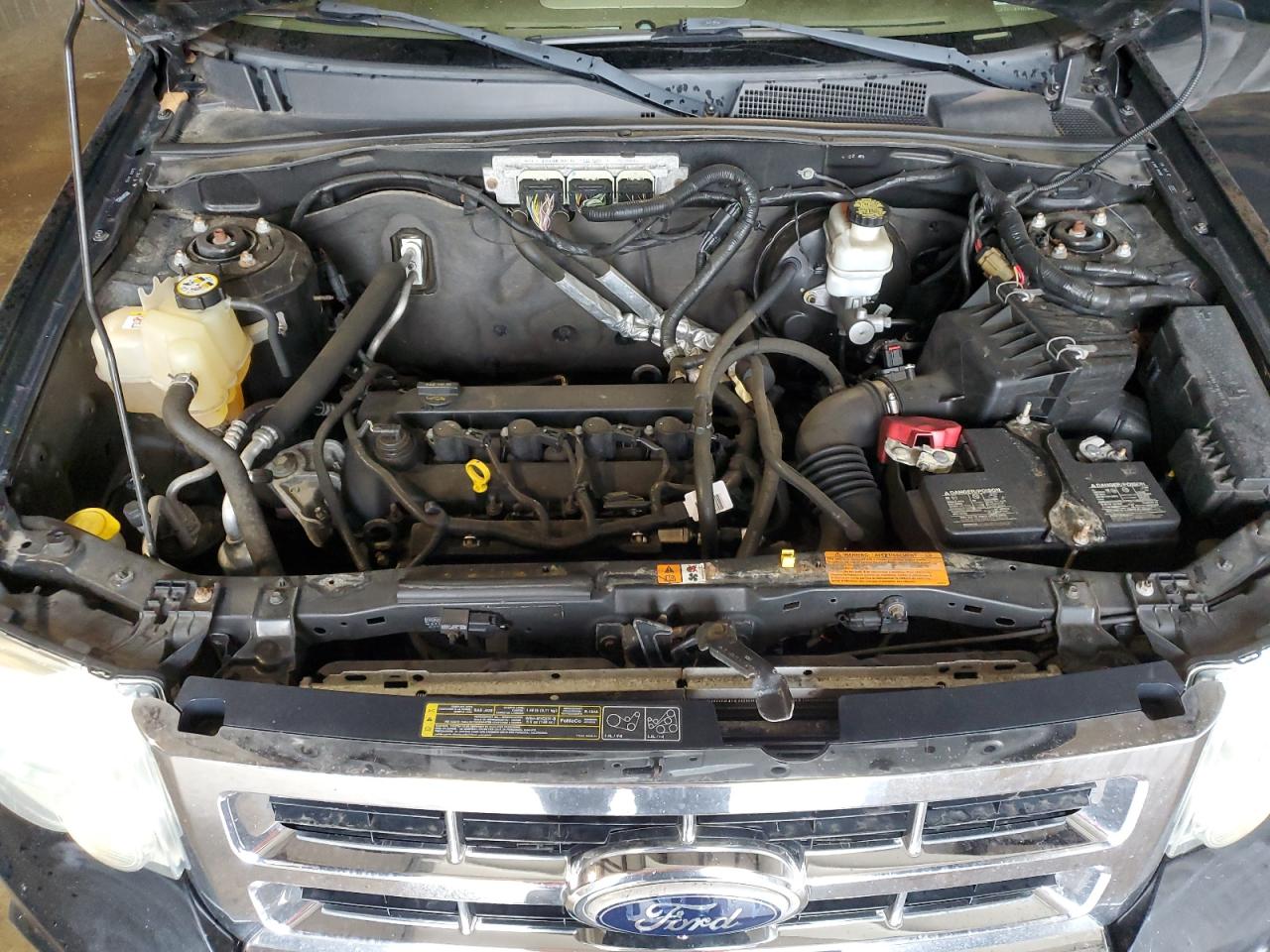 2010 Ford Escape Limited VIN: 1FMCU0E75AKB06677 Lot: 63705584