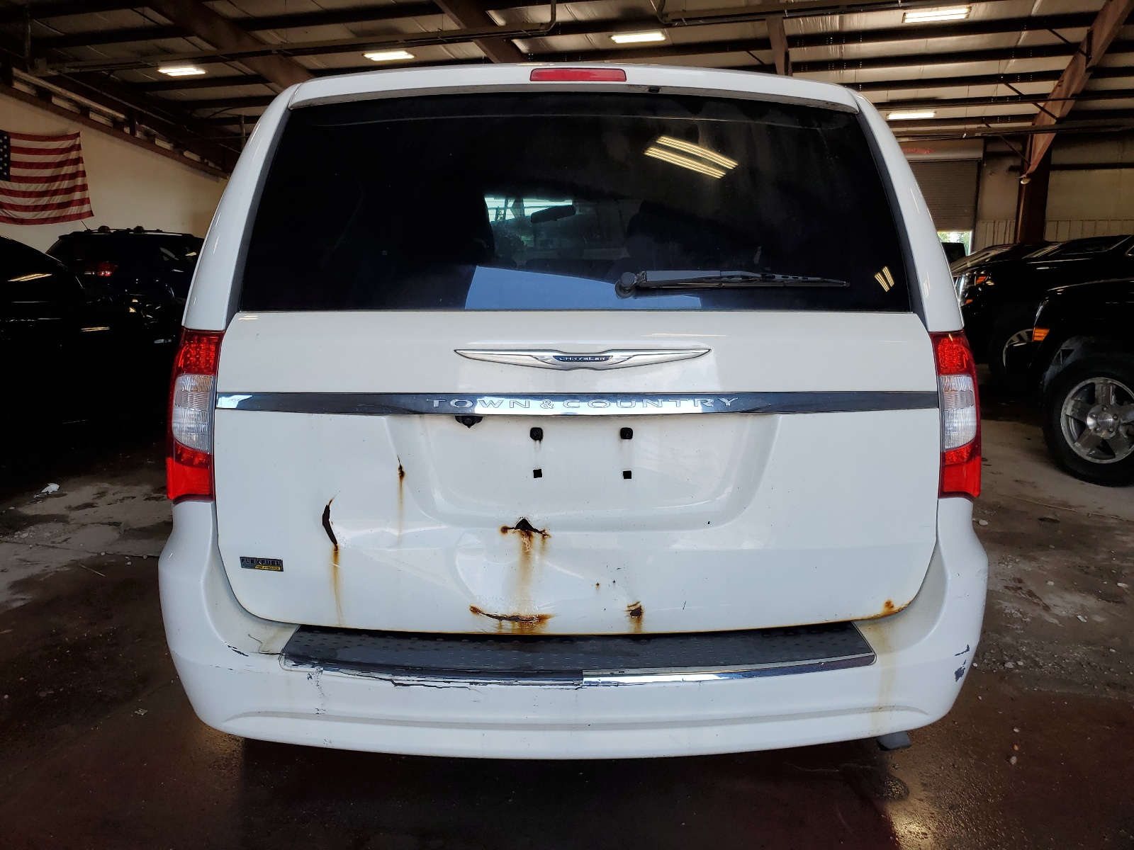 2A4RR5DG9BR675088 2011 Chrysler Town & Country Touring