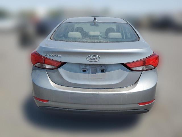  HYUNDAI ELANTRA 2015 Серебристый