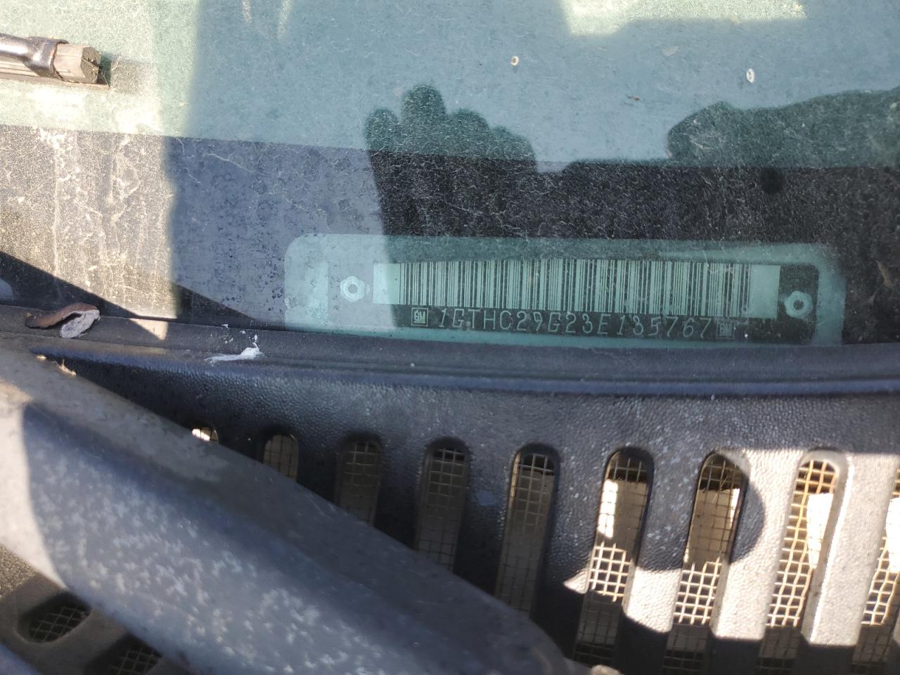 2003 GMC Sierra C2500 Heavy Duty VIN: 1GTHC29G23E135767 Lot: 64278674