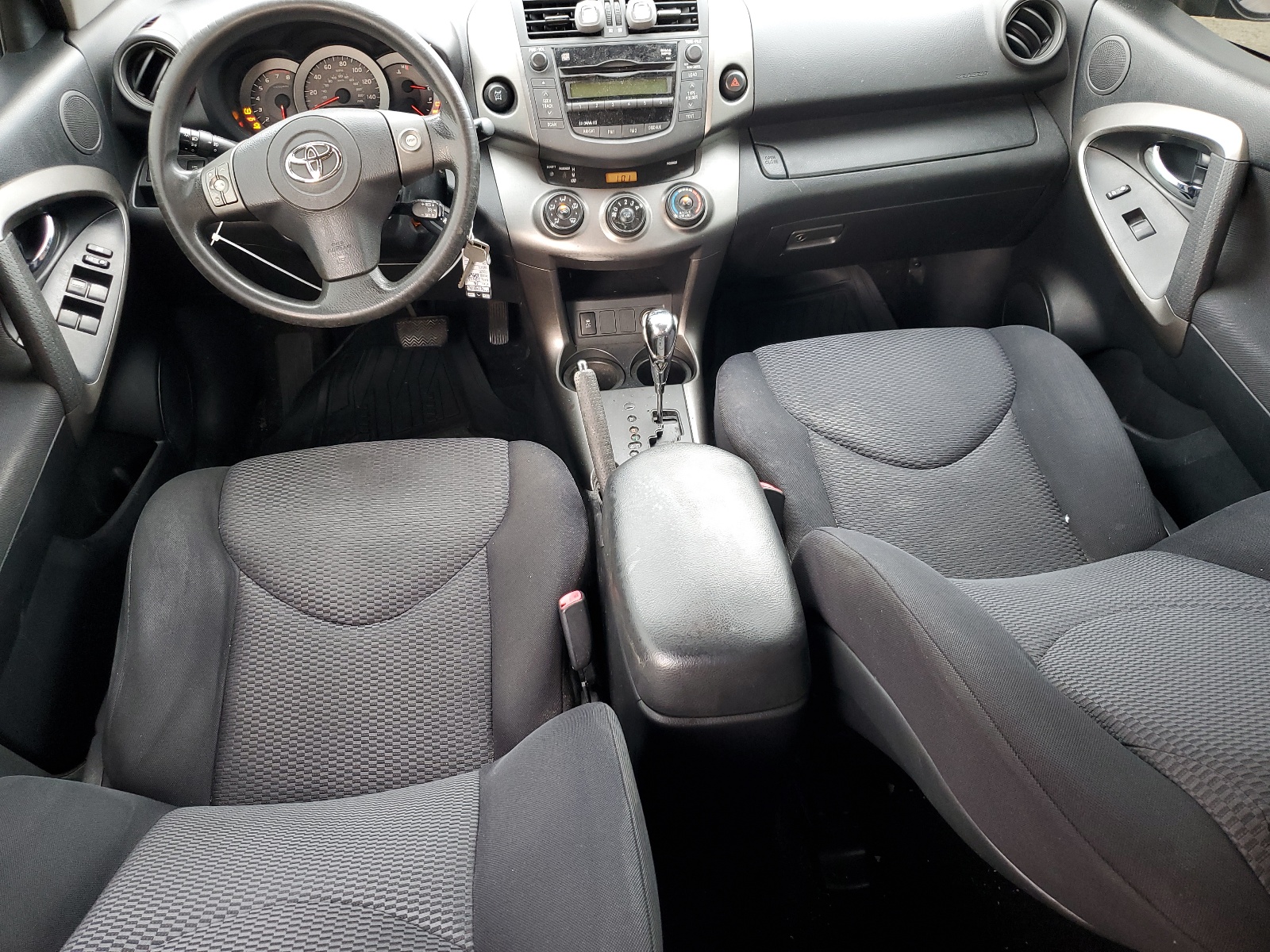 JTMRK4DVXA5088008 2010 Toyota Rav4 Sport