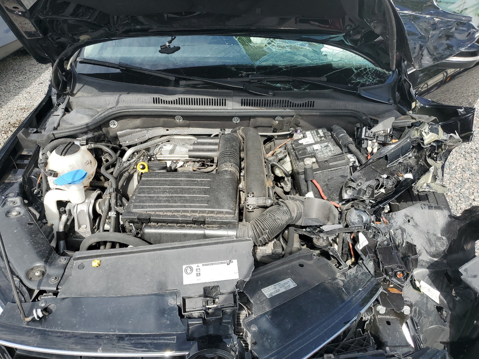 3VWB67AJ0HM265630 2017 Volkswagen Jetta Se