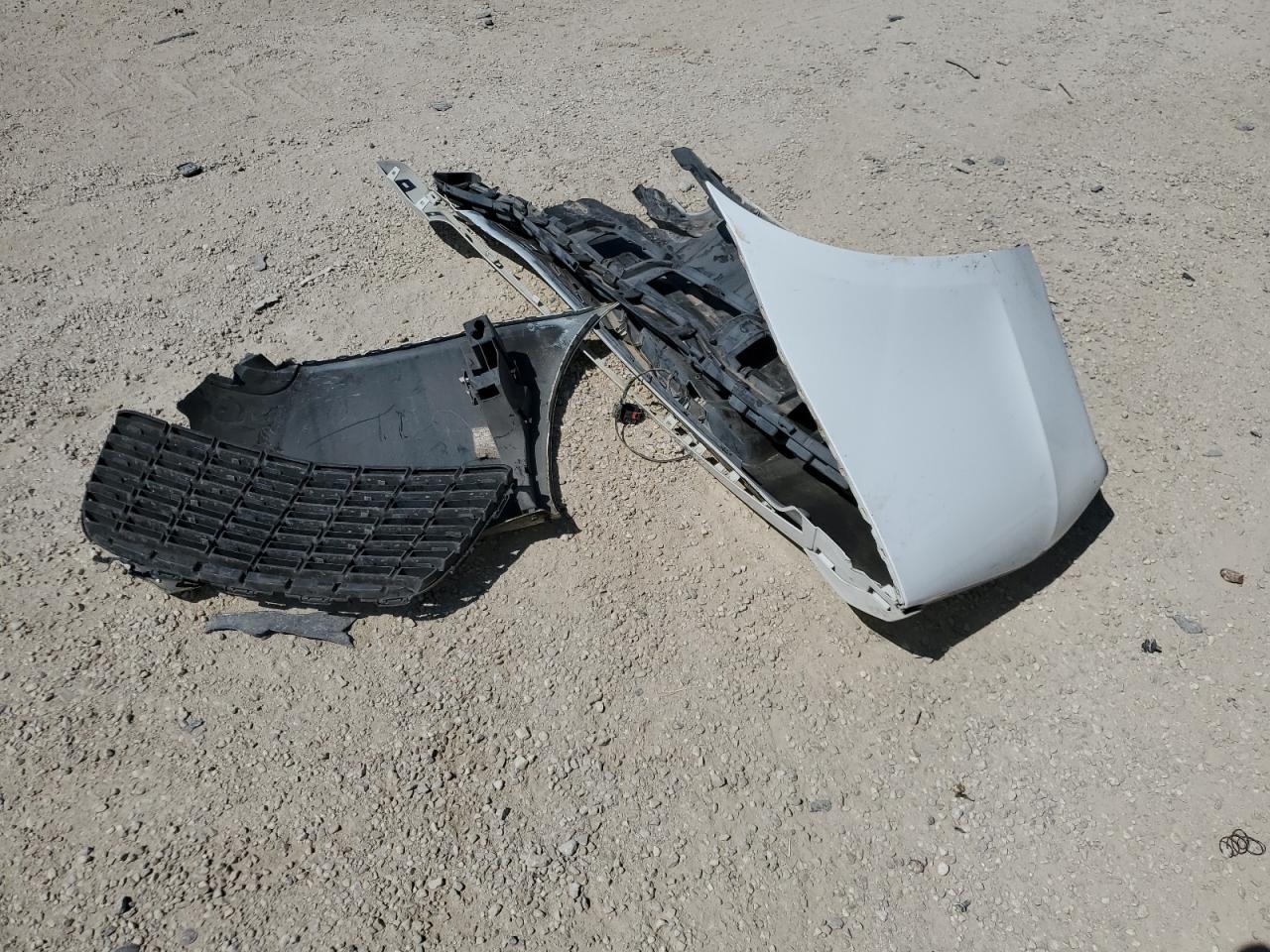 2014 Chrysler 300 S VIN: 2C3CCABG8EH255622 Lot: 62406424