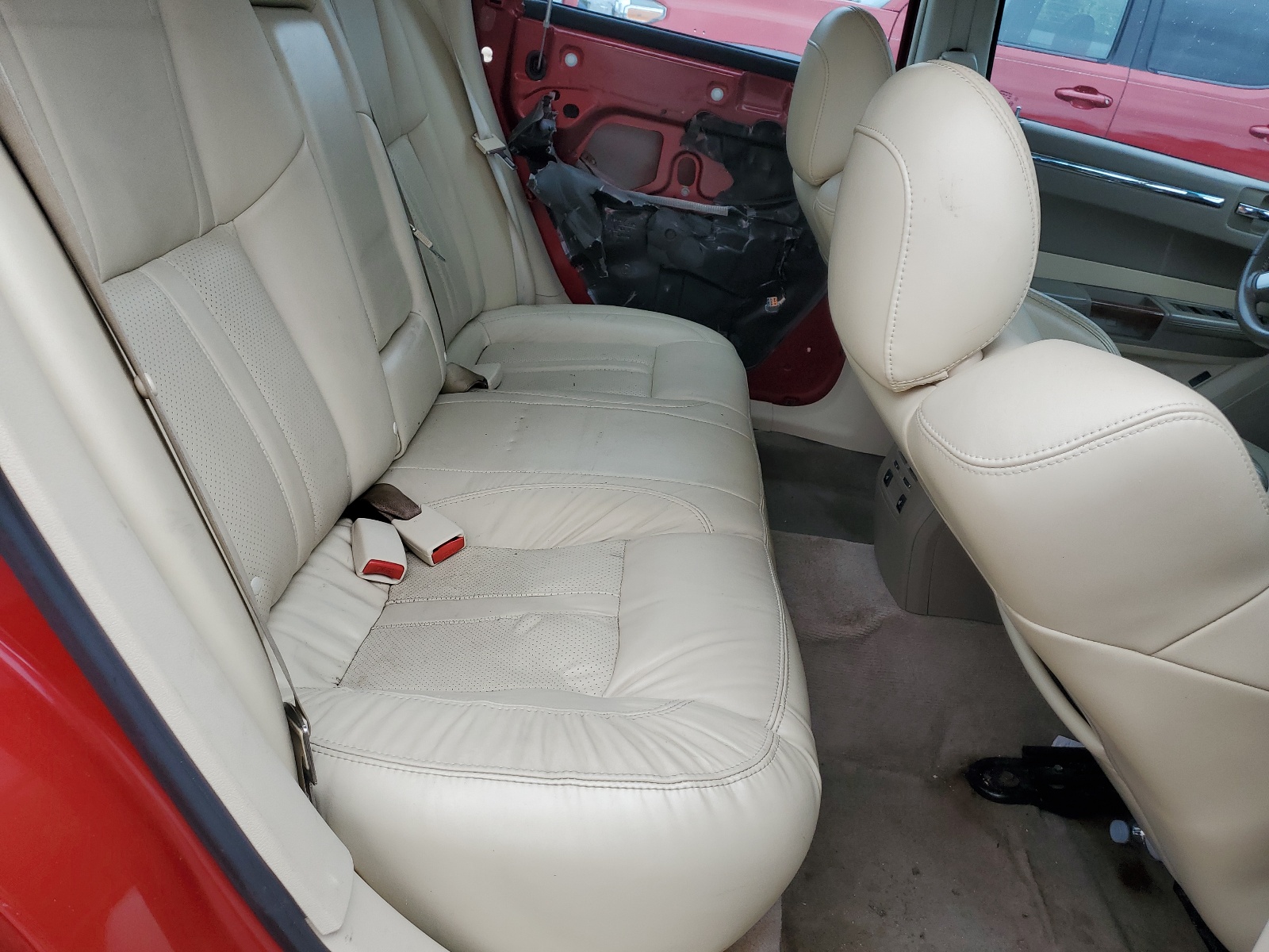 2C3LA63H38H133751 2008 Chrysler 300C