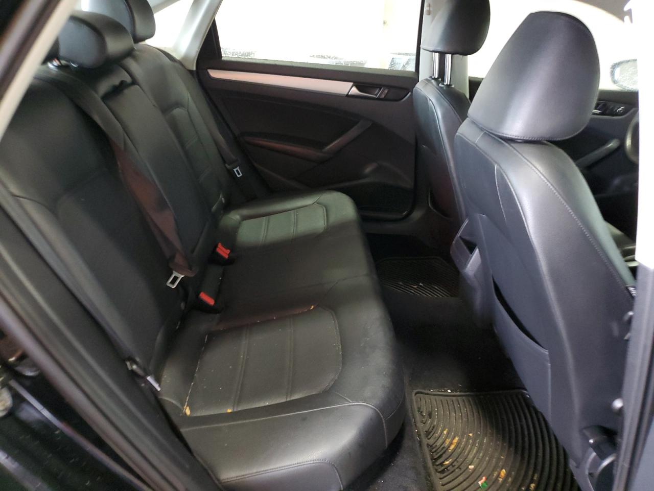 2012 Volkswagen Passat Se VIN: 1VWBP7A32CC066992 Lot: 61328144