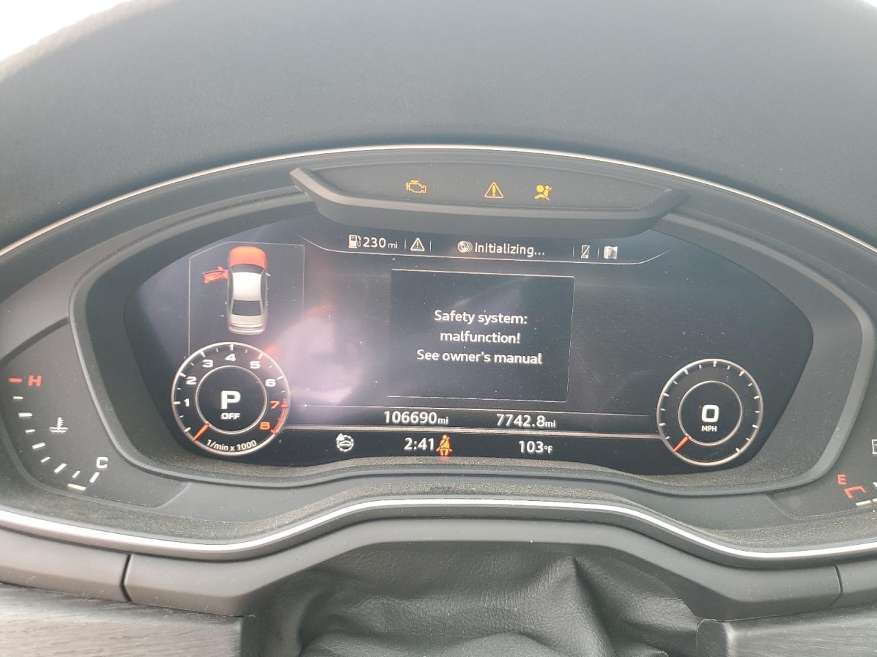 2017 Audi A4 Premium VIN: WAUDNAF48HN046951 Lot: 65474874