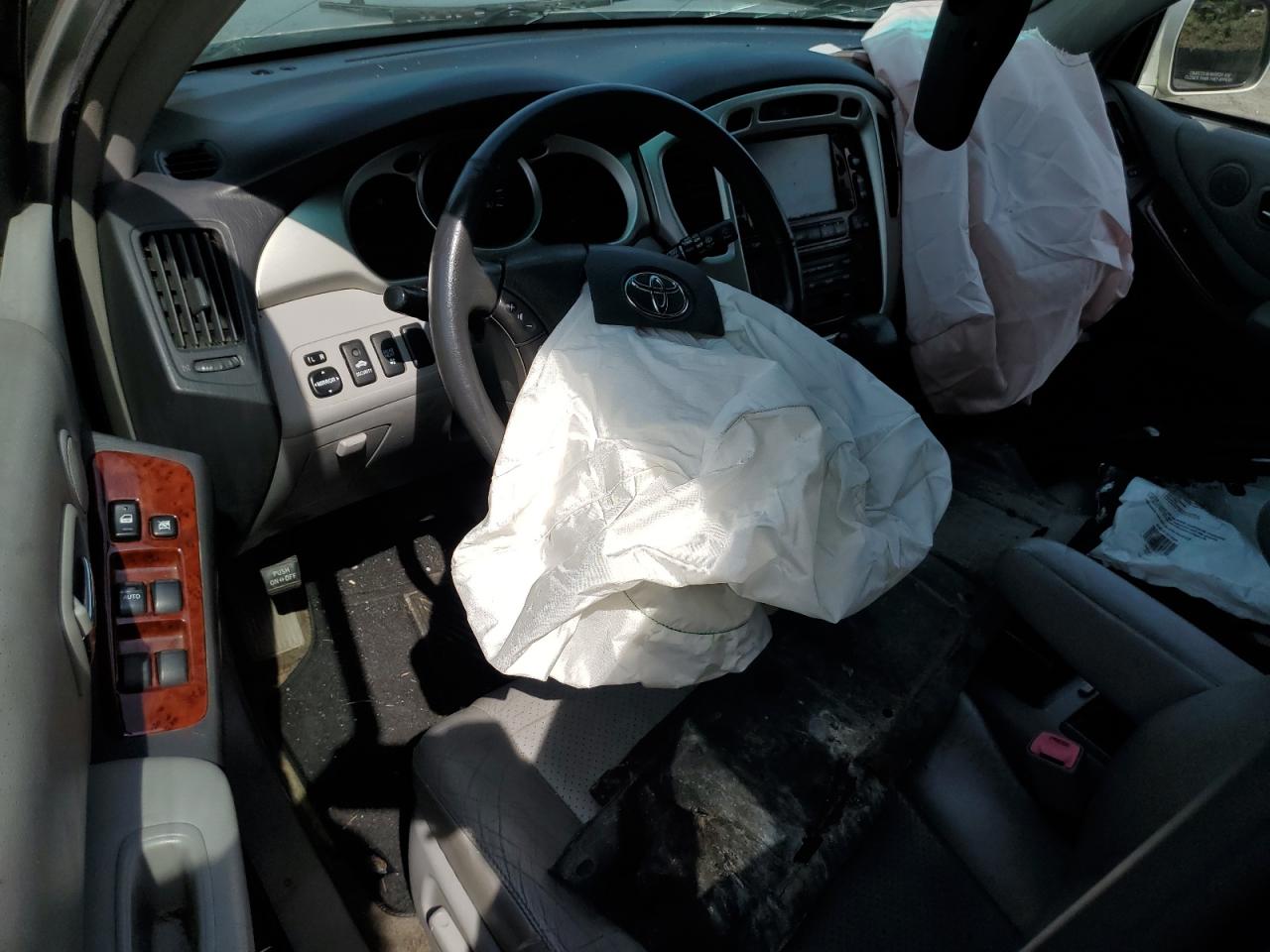 2004 Toyota Highlander VIN: JTEEP21A840054460 Lot: 61206264