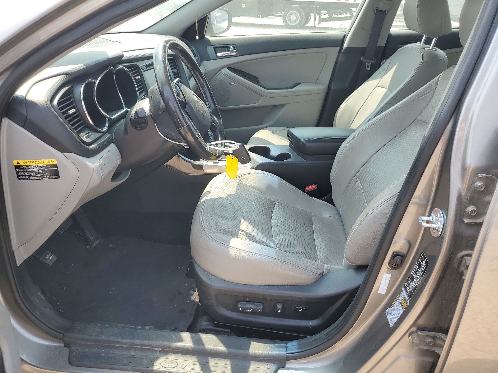 5XXGN4A79CG035982 2012 Kia Optima Ex