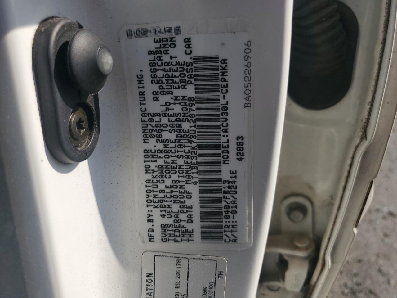 2003 Toyota Camry Le VIN: 4T1BE32K73U120798 Lot: 62741444