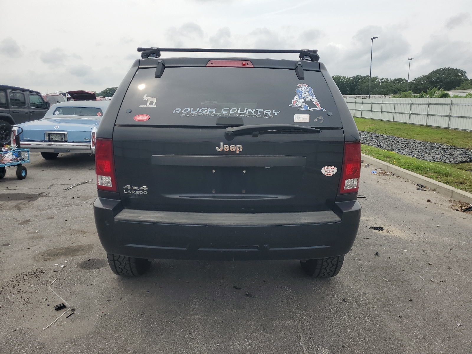 1J8GR48KX8C203451 2008 Jeep Grand Cherokee Laredo