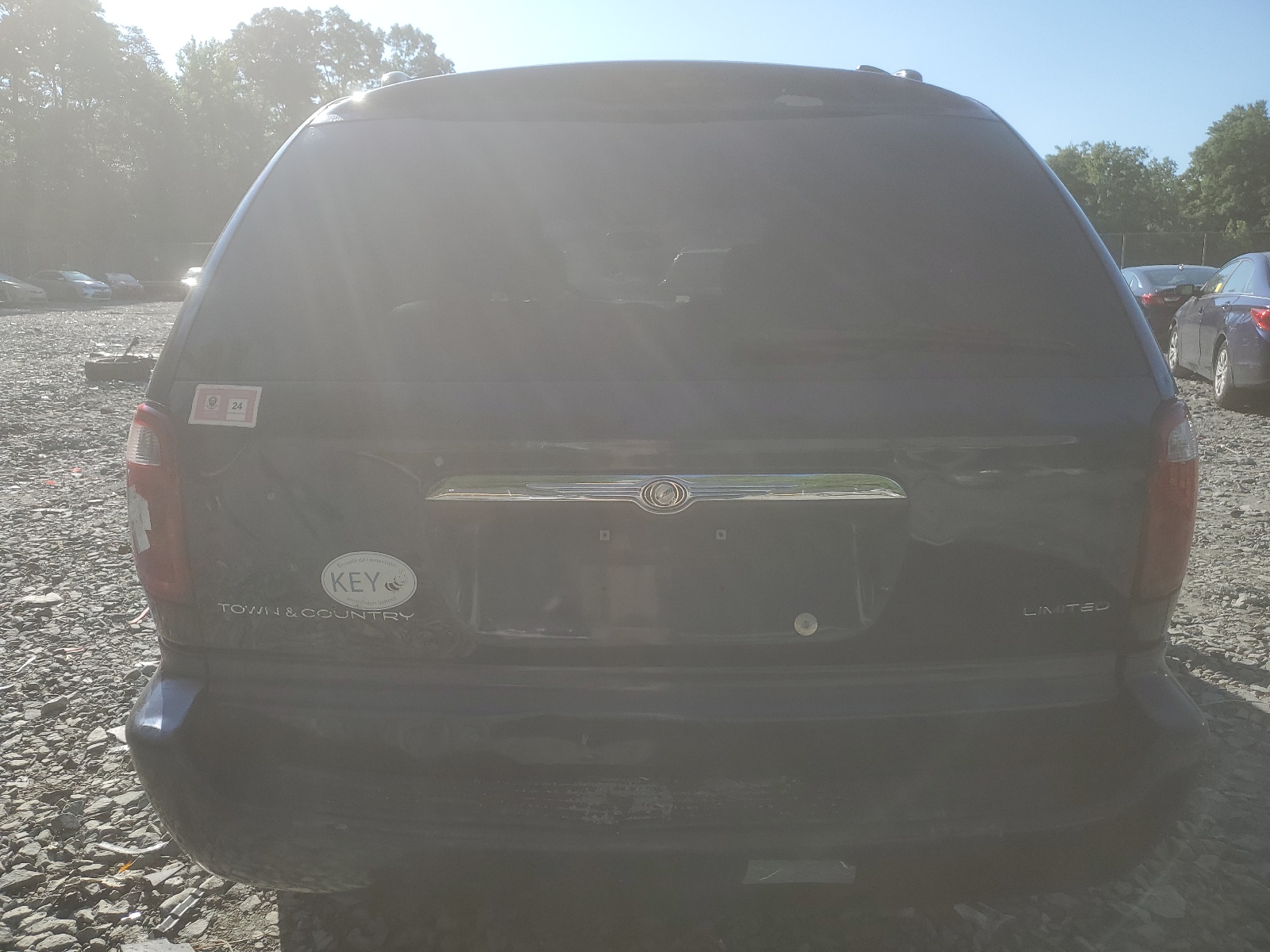 2C8GP64L43R116991 2003 Chrysler Town & Country Limited