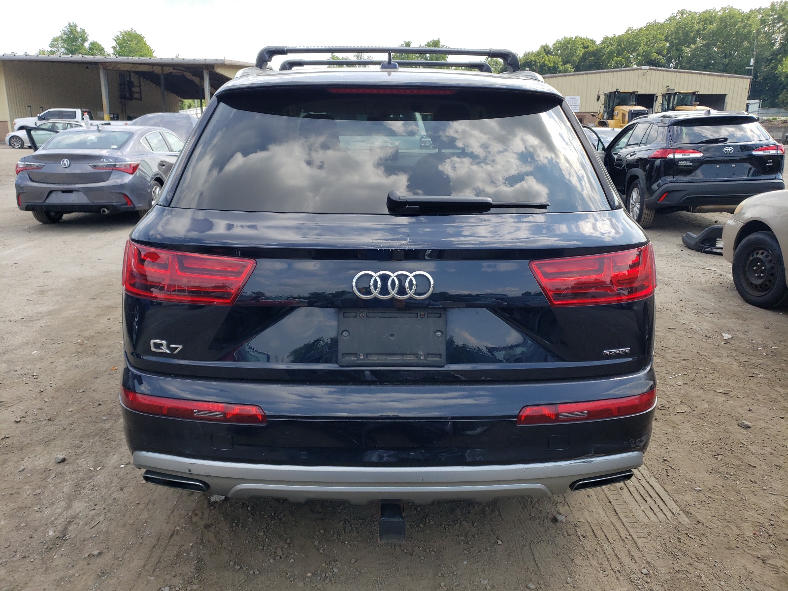 WA1LHAF7XHD050550 2017 Audi Q7 Premium Plus