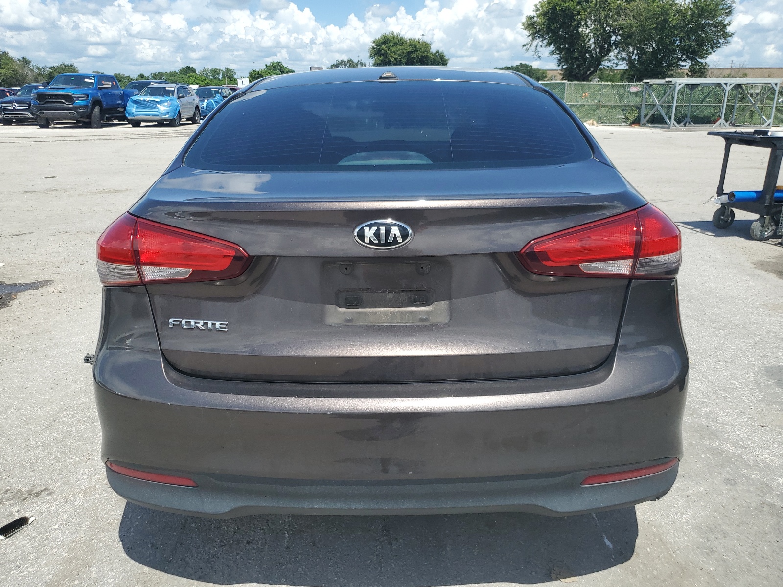 3KPFK4A79HE121782 2017 Kia Forte Lx