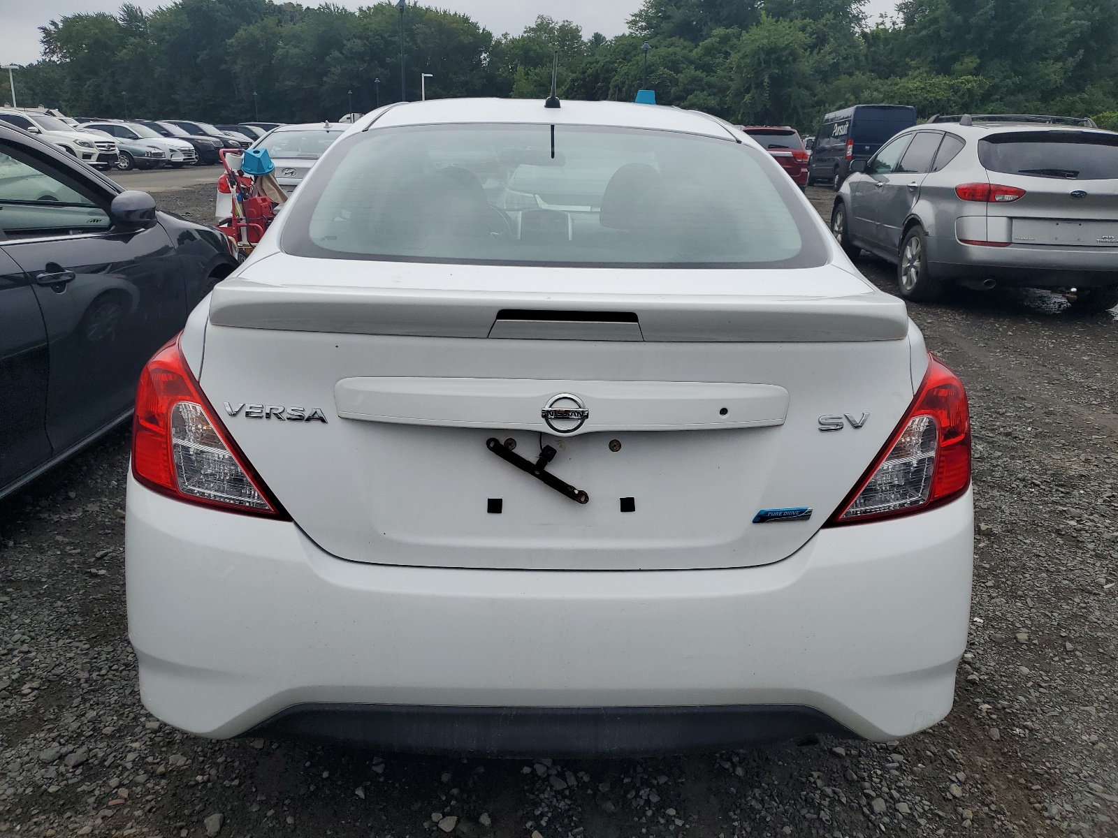 2016 Nissan Versa S vin: 3N1CN7AP2GL879732