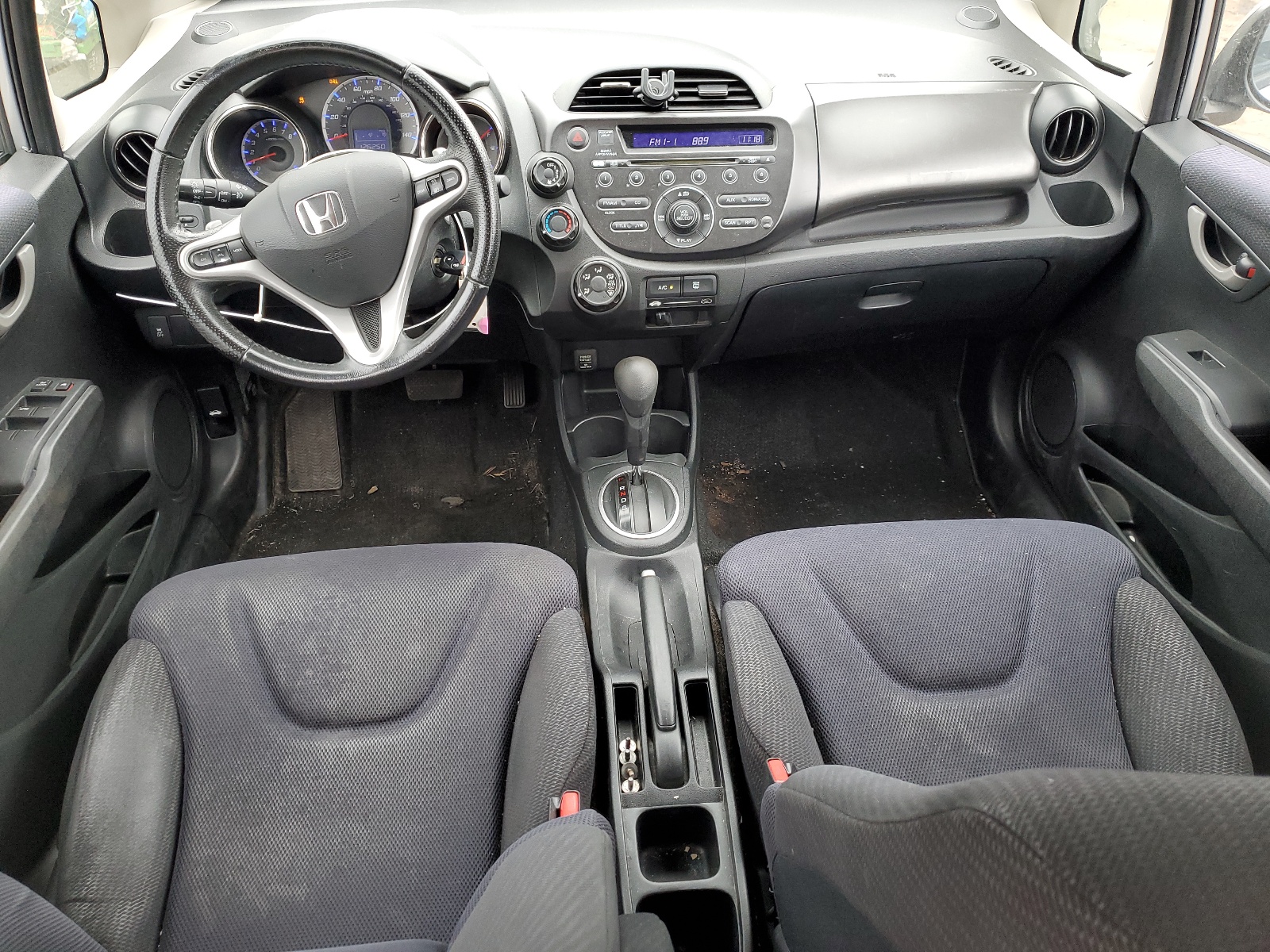 JHMGE8H57CC000559 2012 Honda Fit Sport