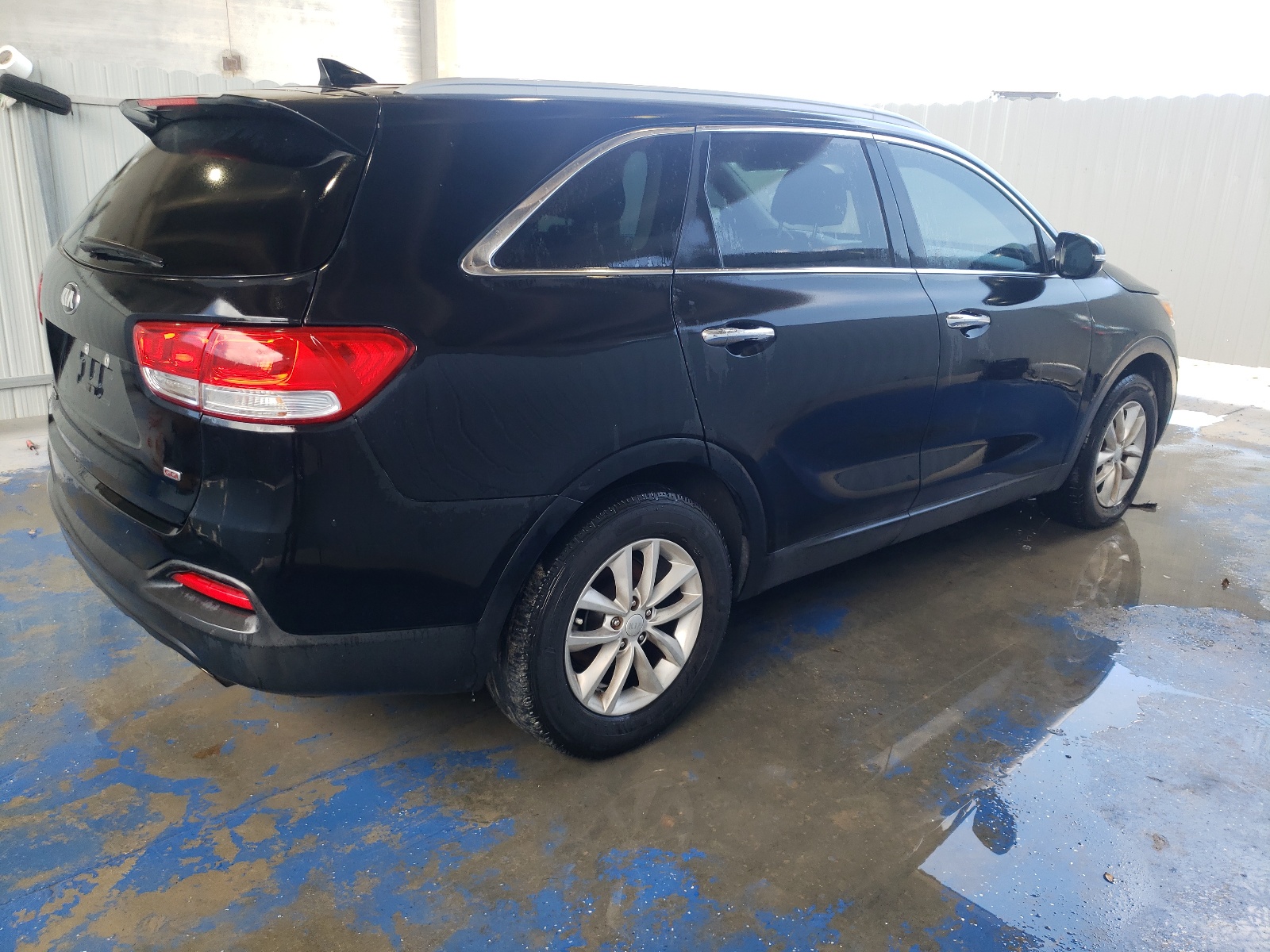 2018 Kia Sorento Lx vin: 5XYPG4A30JG383251