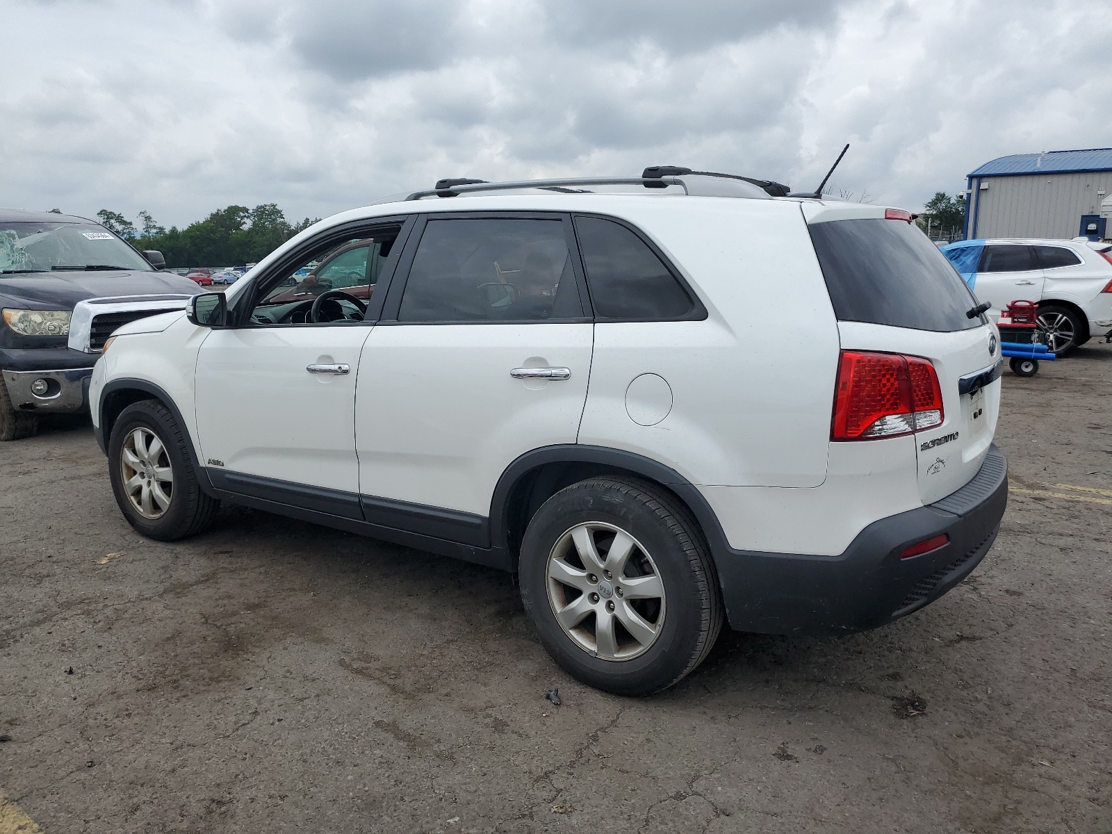 2012 Kia Sorento Base vin: 5XYKTDA64CG253766