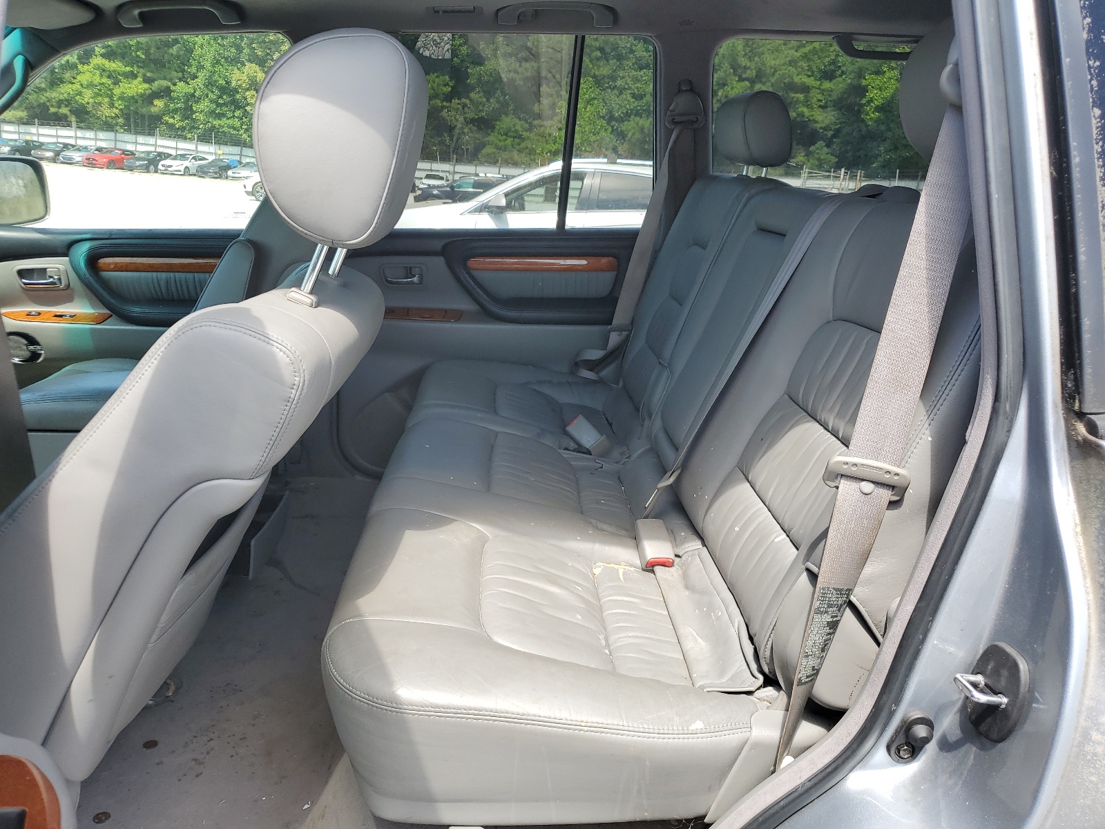 JTJHT00W043547608 2004 Lexus Lx 470