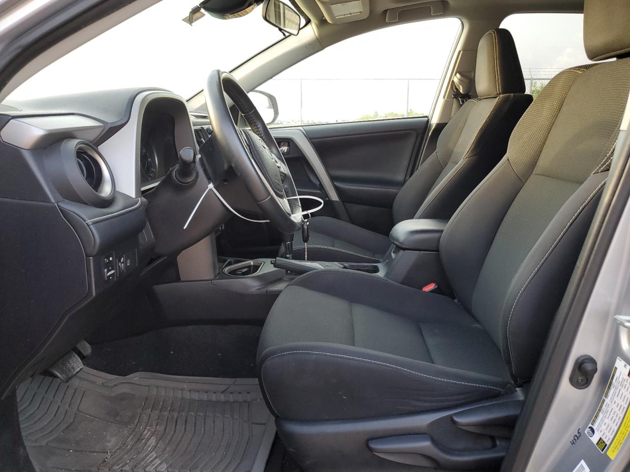 2017 Toyota Rav4 Xle VIN: 2T3WFREV9HW364068 Lot: 63930774