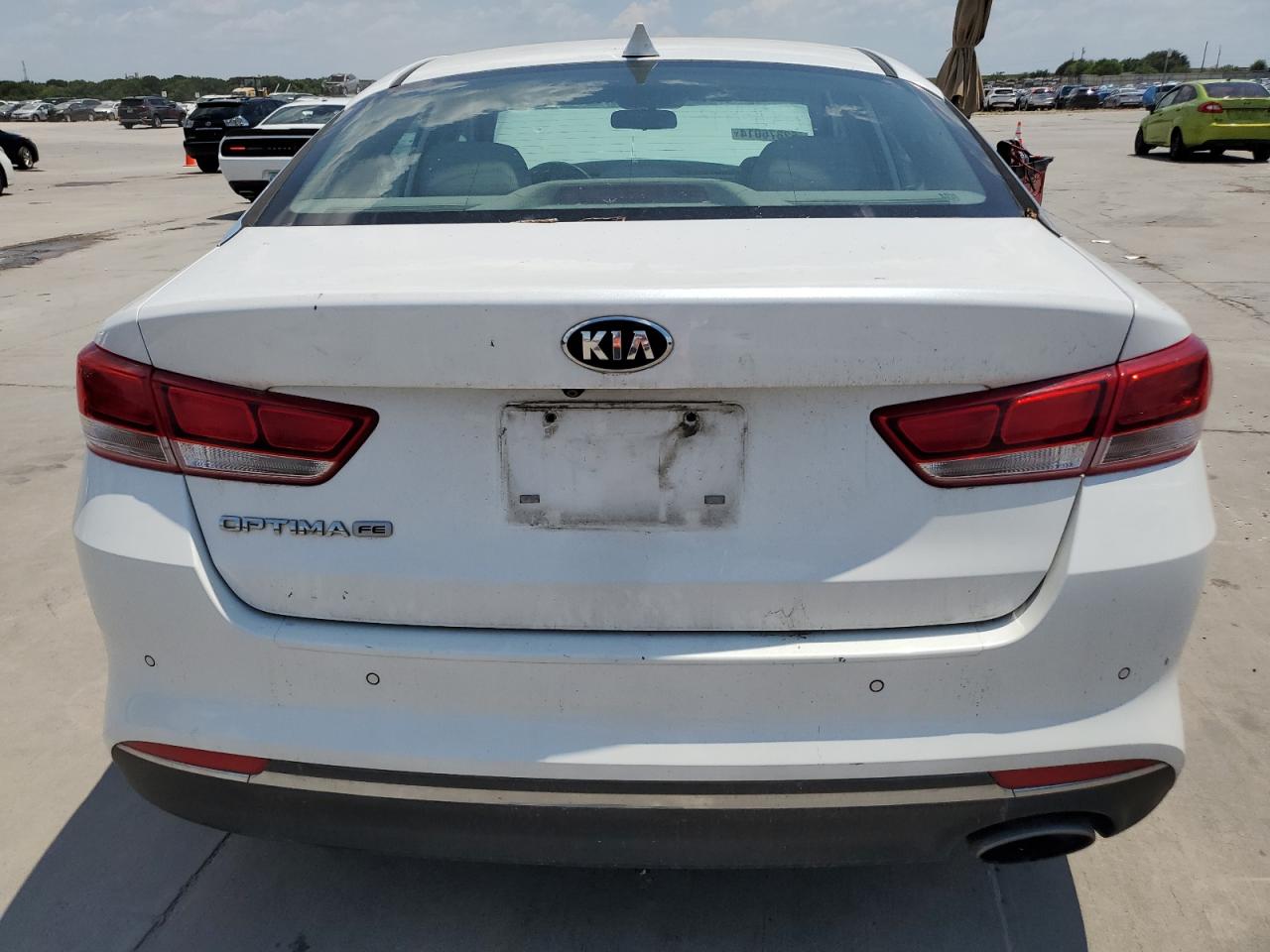 5XXGT4L3XJG249344 2018 Kia Optima Lx