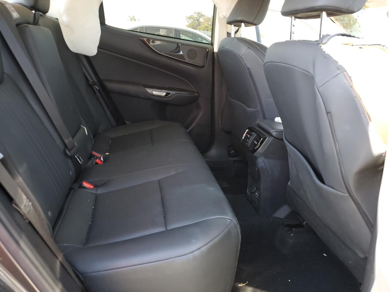 2022 Lexus NX - Image 11