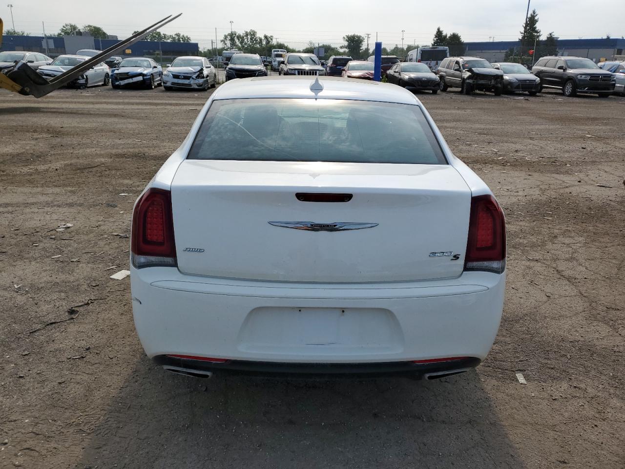 2017 Chrysler 300 S VIN: 2C3CCAGG0HH647975 Lot: 63655634