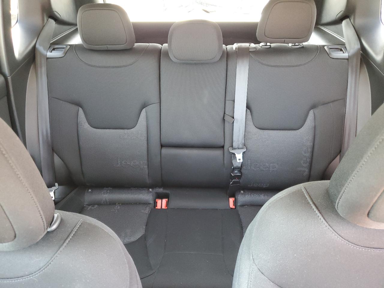 2017 Jeep Renegade Latitude VIN: ZACCJBBB0HPF15851 Lot: 65190964