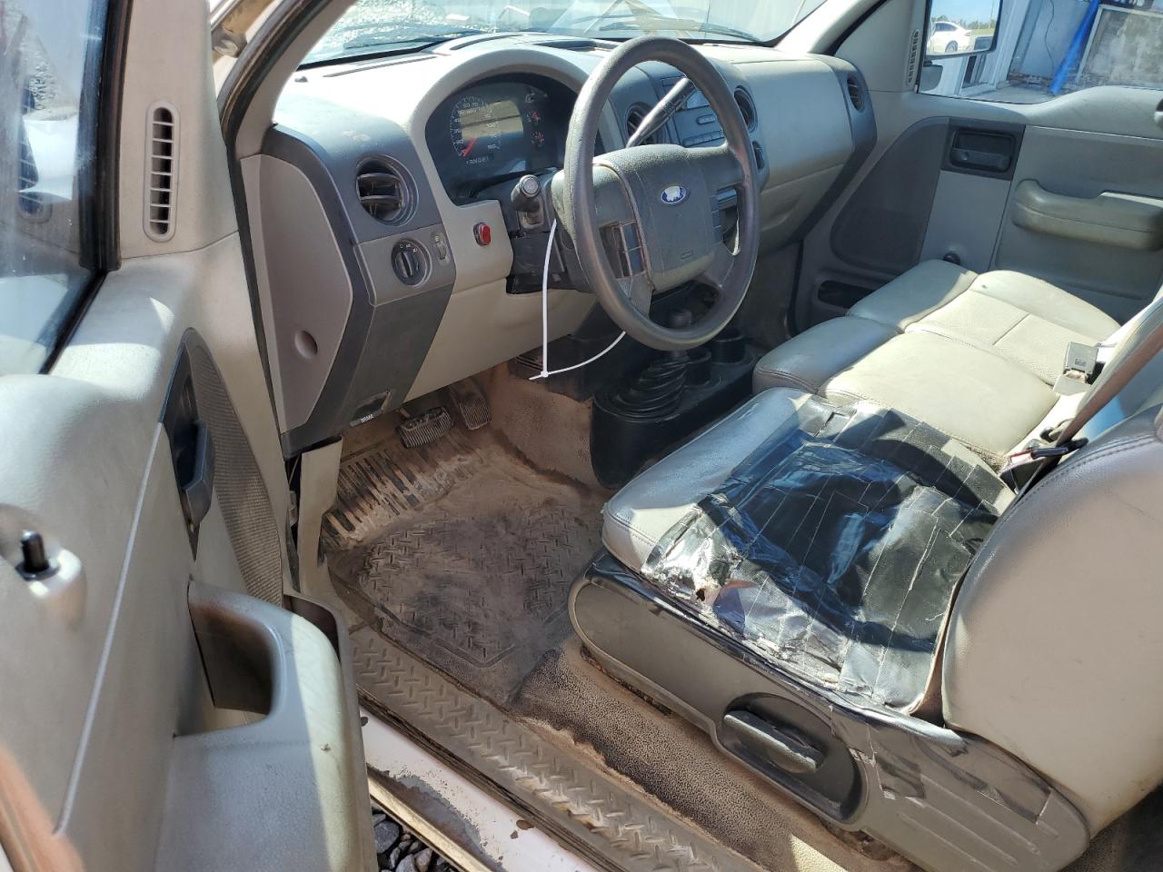 2005 Ford F150 VIN: 1FTRF14W95NB44070 Lot: 64571404