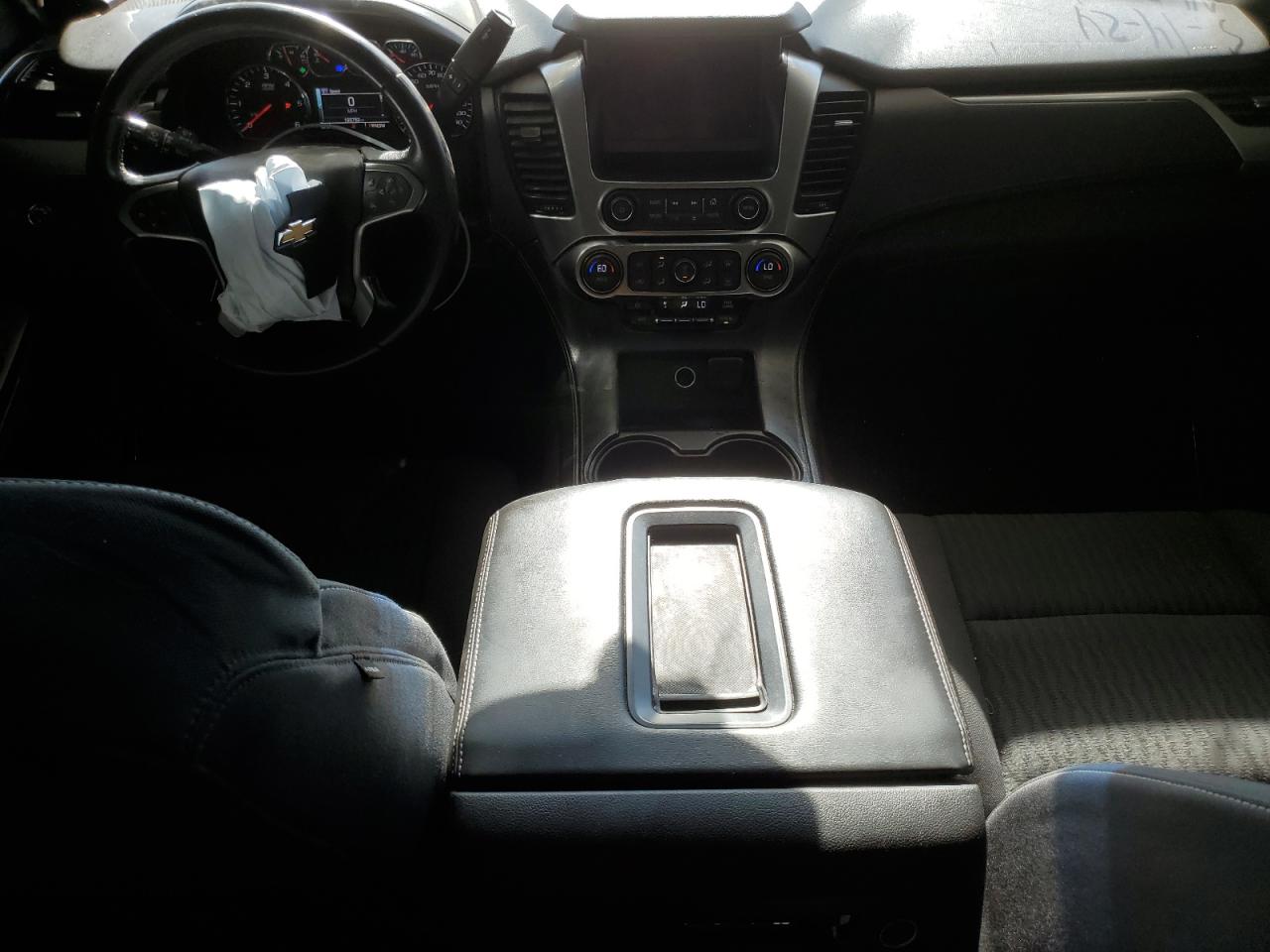 2016 Chevrolet Tahoe C1500 Ls VIN: 1GNSCAKC9GR370499 Lot: 61935924