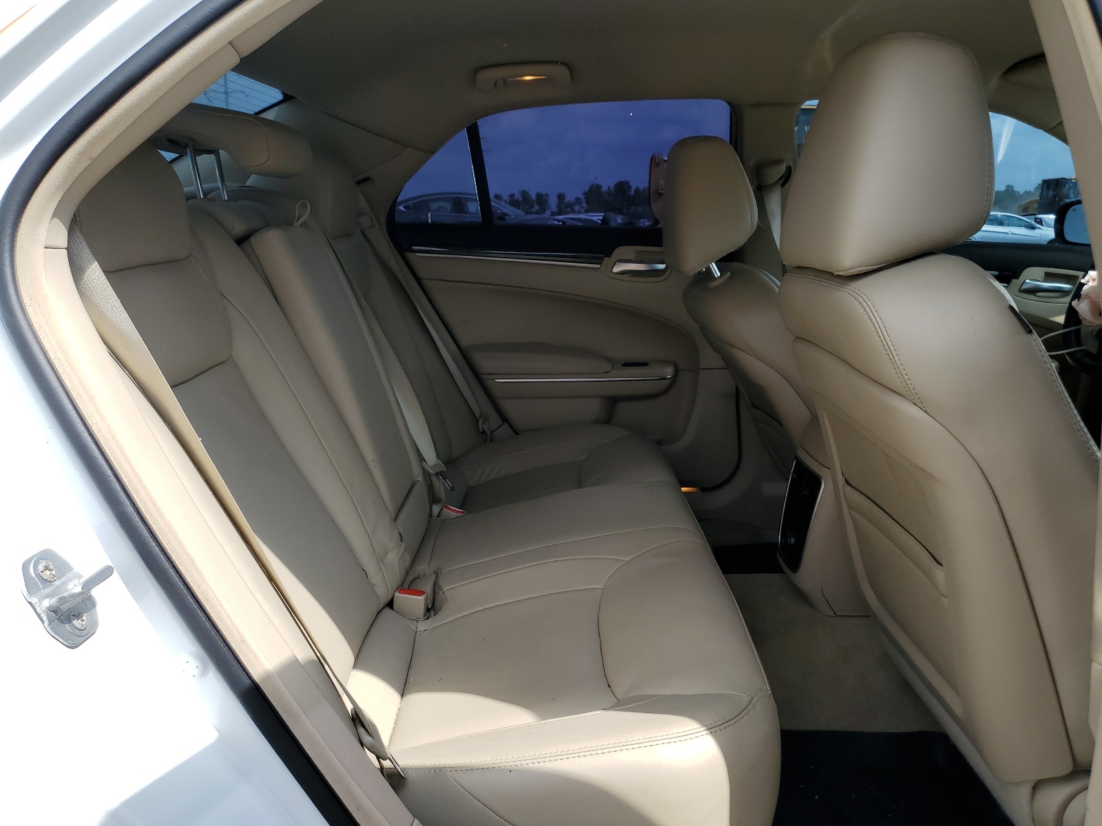 2C3CCAAG9EH355715 2014 Chrysler 300