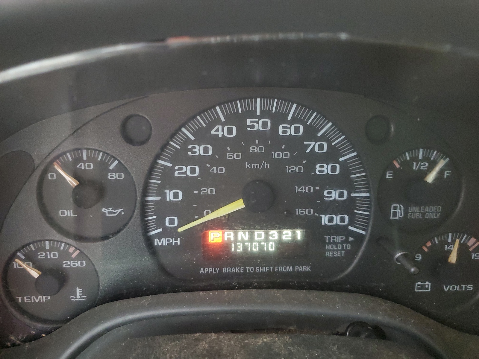 1GNGG25R9X1083257 1999 Chevrolet Express G2500