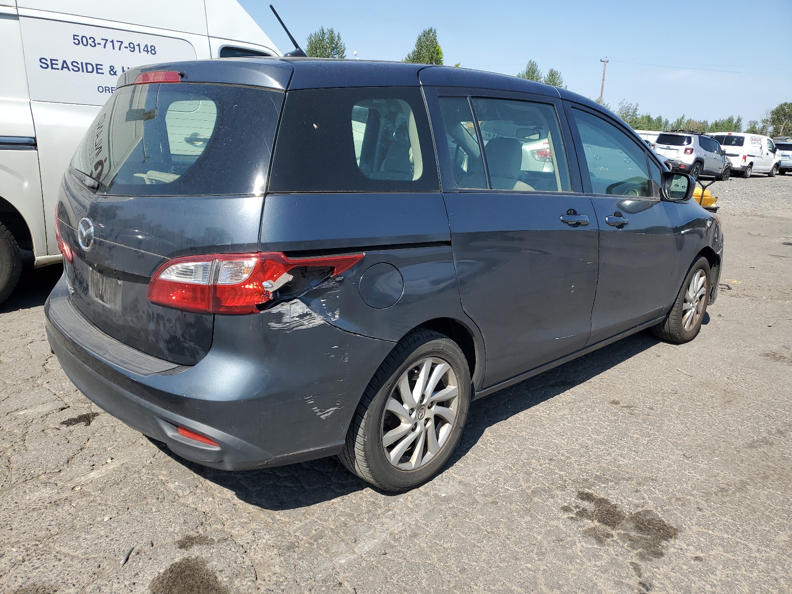 JM1CW2BL8C0132846 2012 Mazda 5
