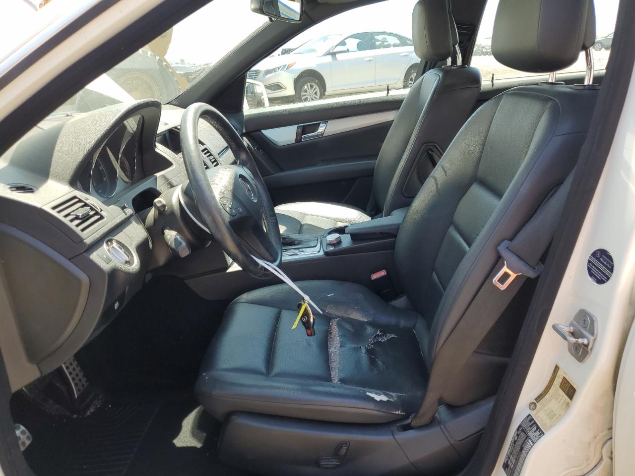 2011 Mercedes-Benz C 300 VIN: WDDGF5EB5BF630655 Lot: 64695964